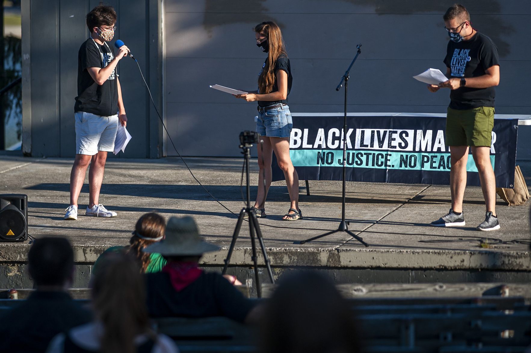 071320-blm-loc-5blmmeeting